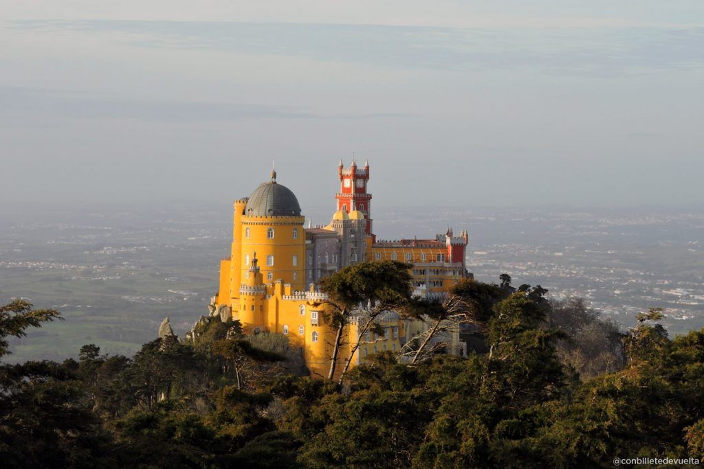 Ruta en coche por la costa de Portugal: Palacio da Pena